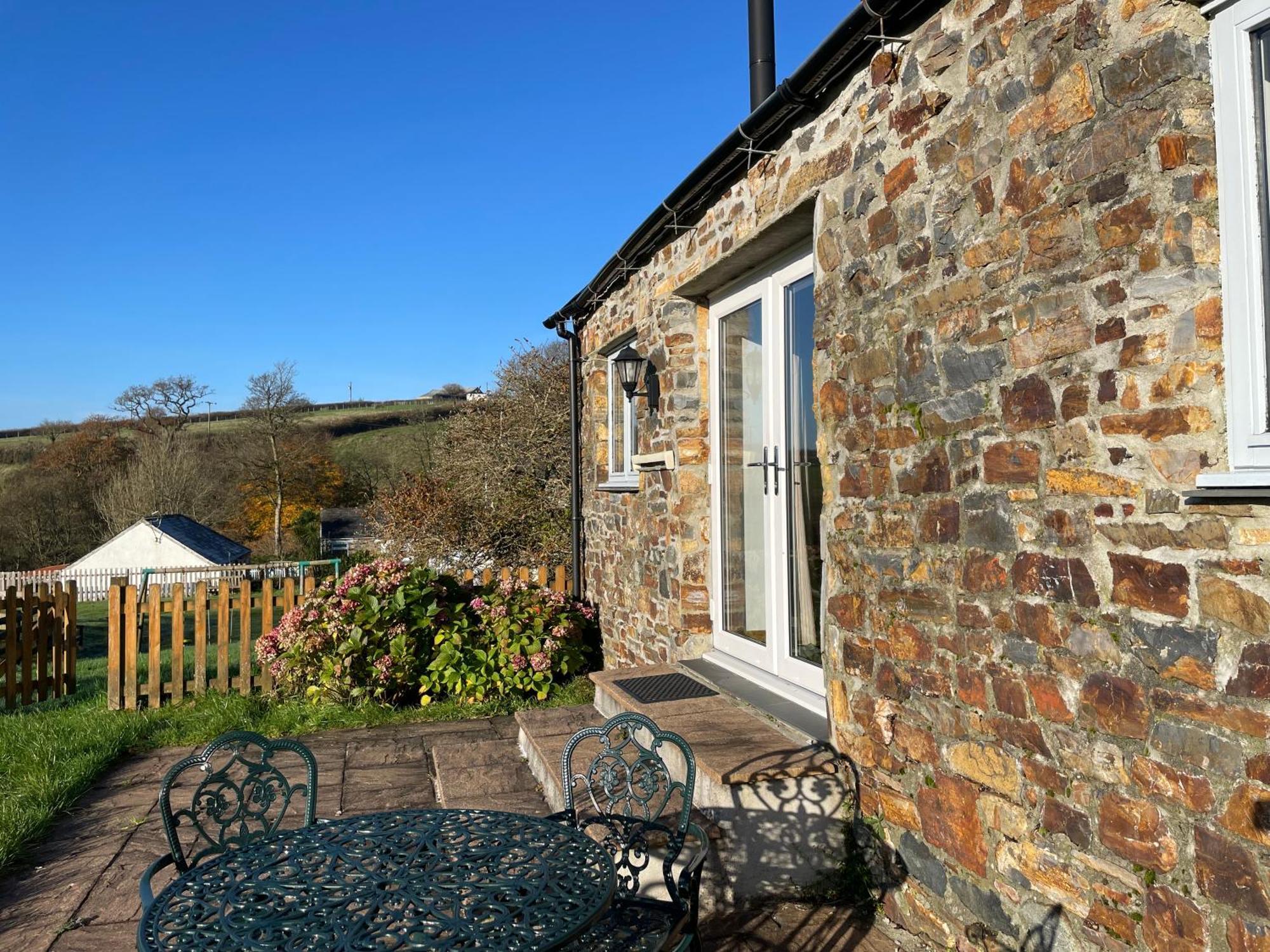 Morvoren Cottage Launceston Exterior photo